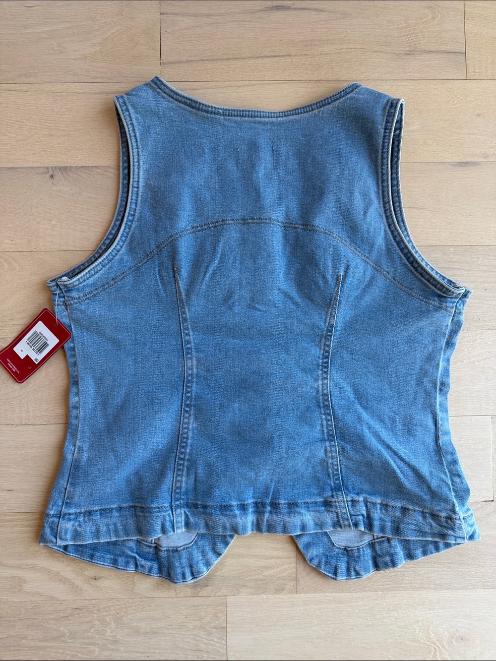 Levi's Light Blue Denim Button-Front Tank Top - Picture 4 of 6